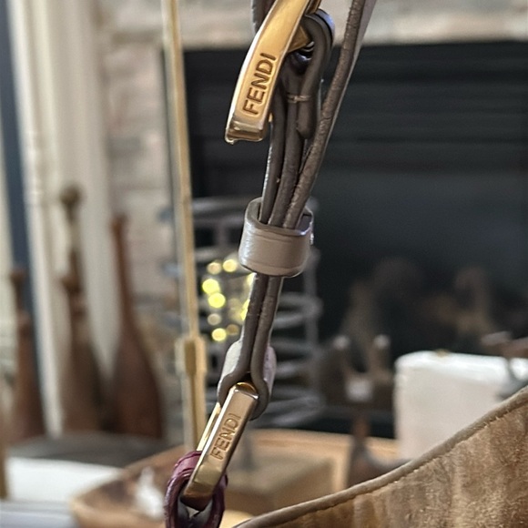 Authentic RARE Fendi Rainbow Pequin Large Hobo in BEAUTIFUL Vintage Condition! - Picture 15 of 16